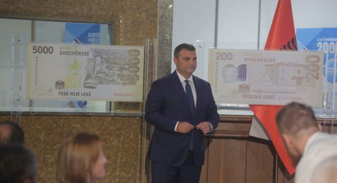 Banka e Shqiperise prezanton kartemonedhat e reja: Ja kur dalin ne qarkullim